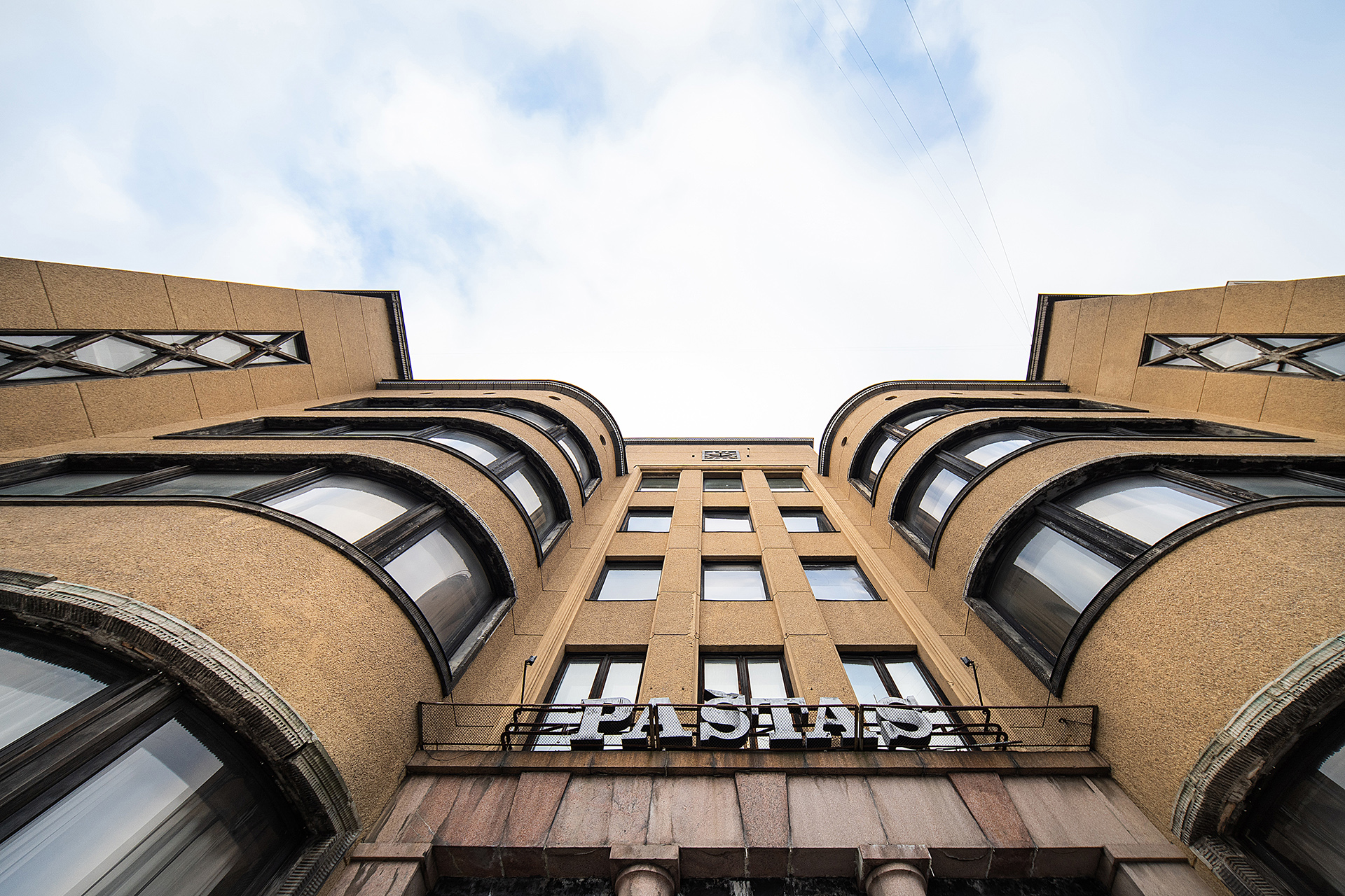 www.modernist.kaunas.lt