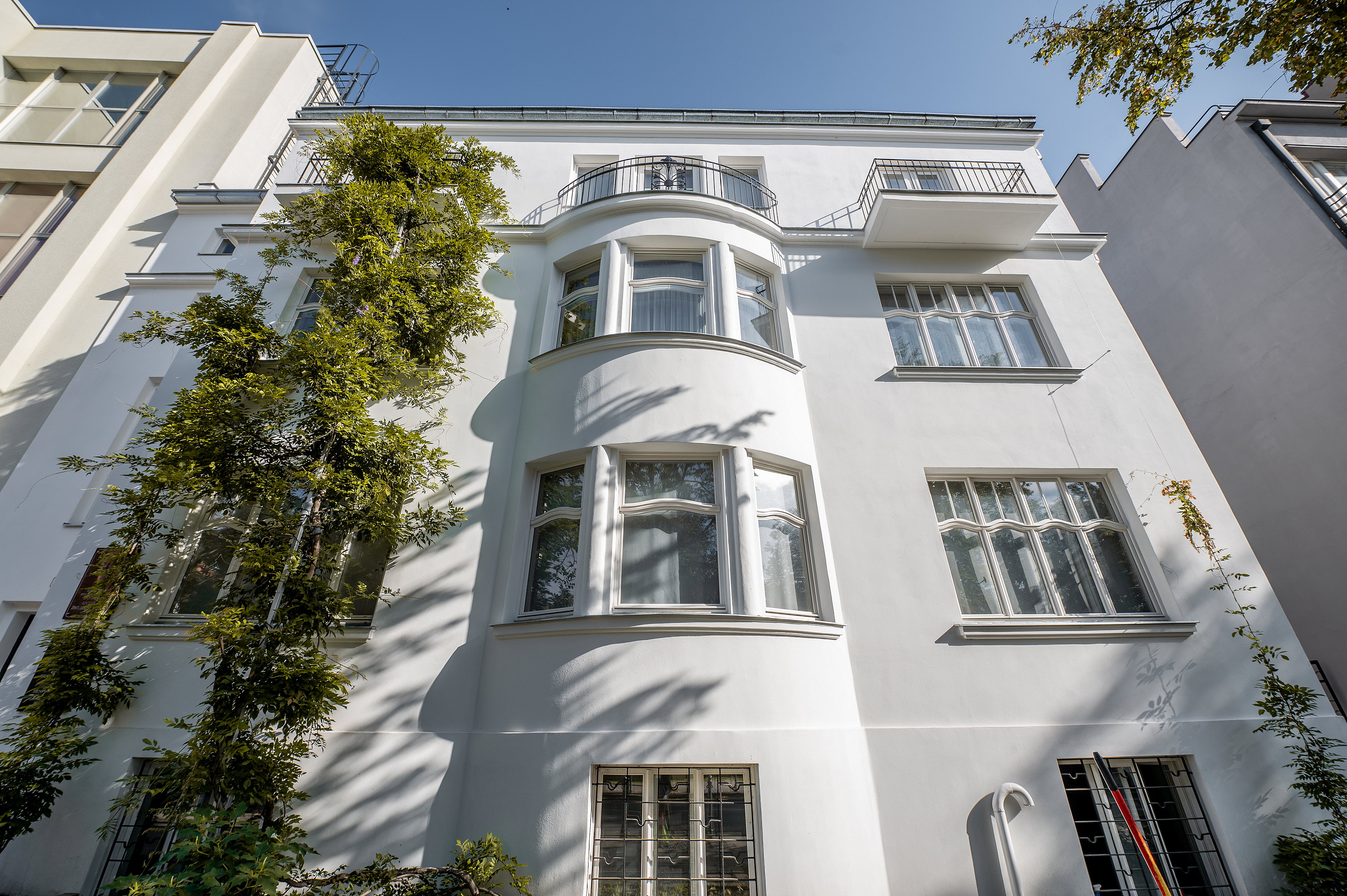 www.modernist.kaunas.lt