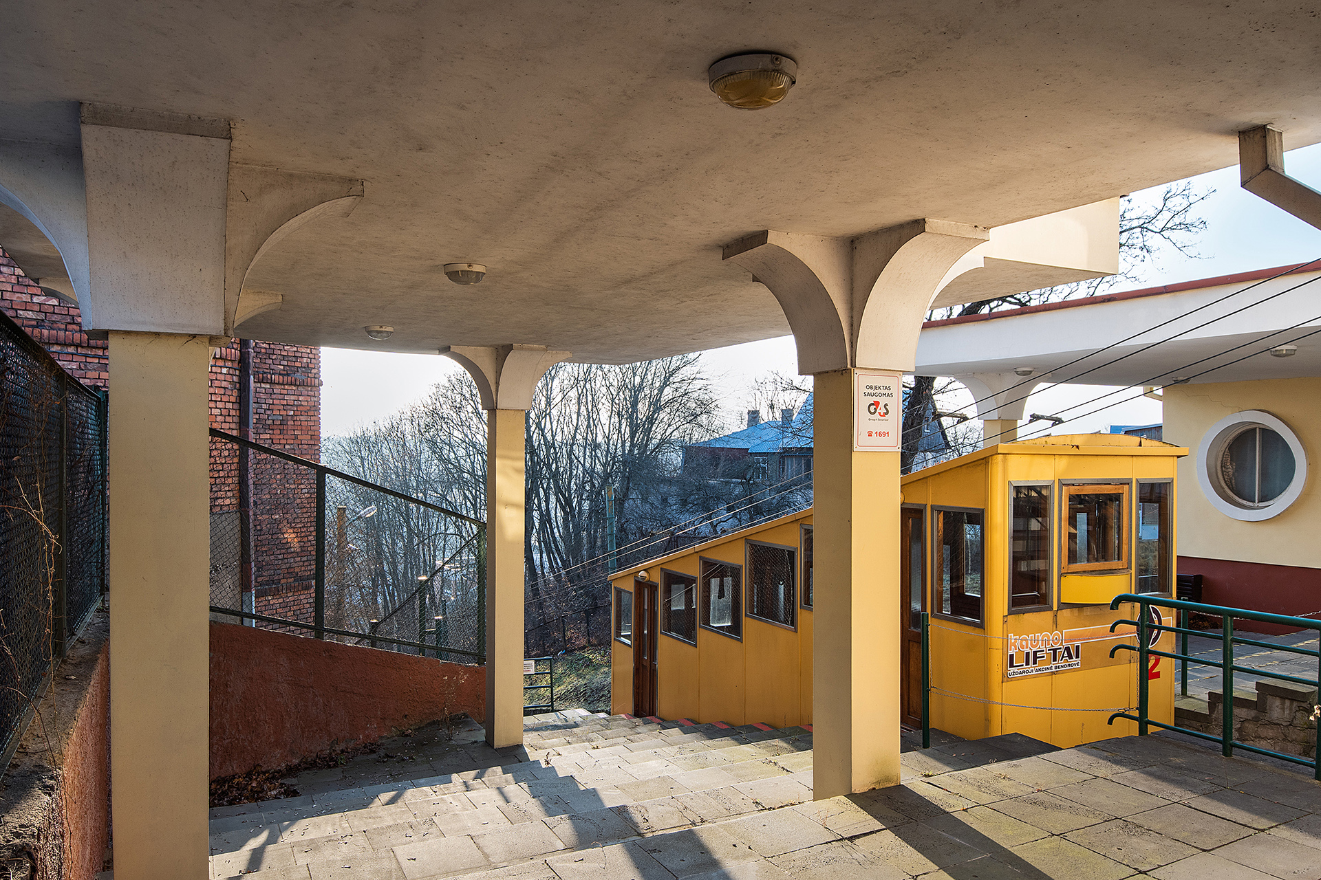 www.modernist.kaunas.lt